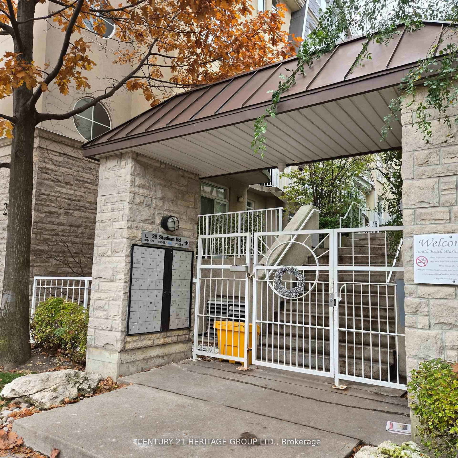 28-stadium-road-toronto-ontario-c12900754