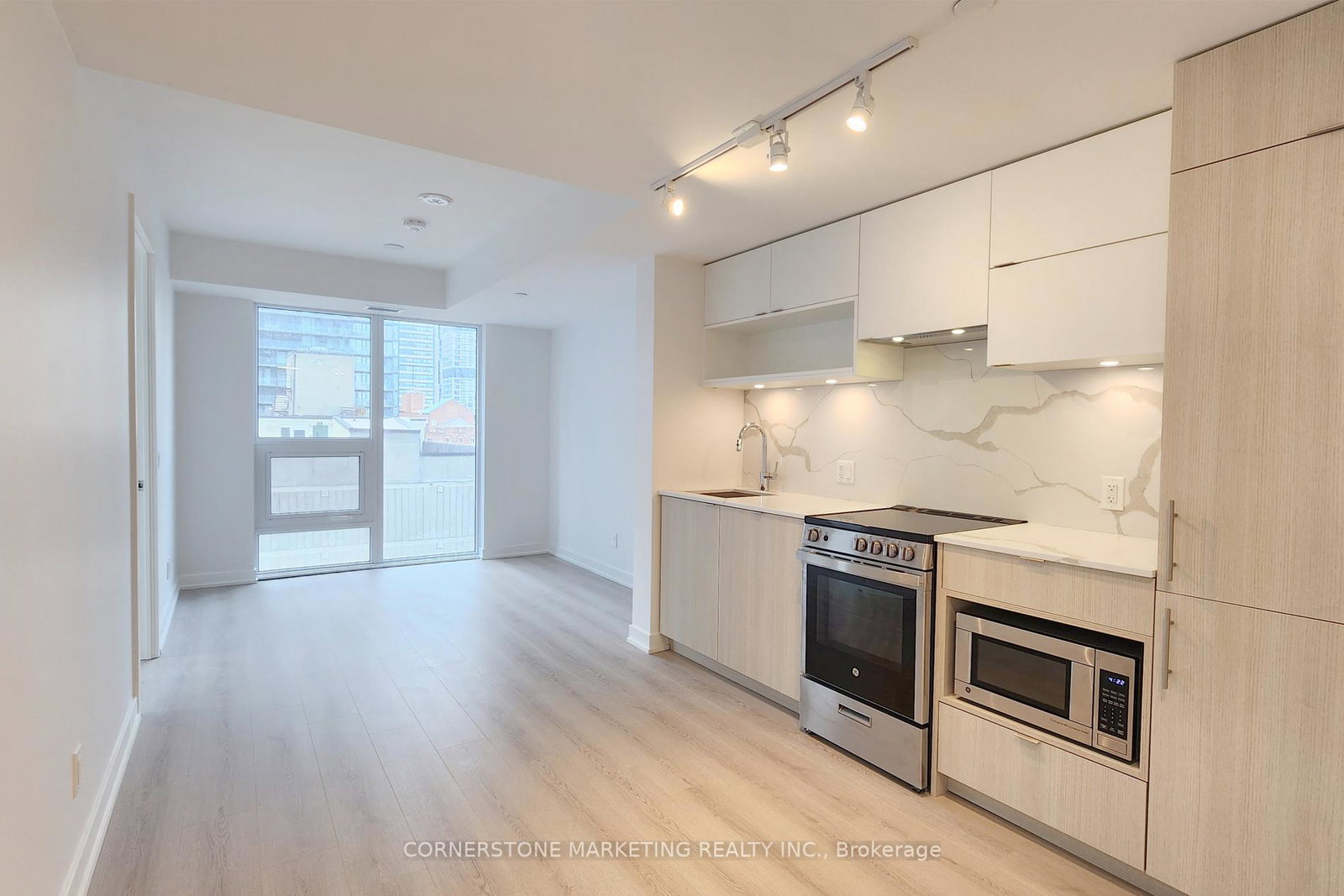 100-queen-street-e-toronto-ontario-c12900768