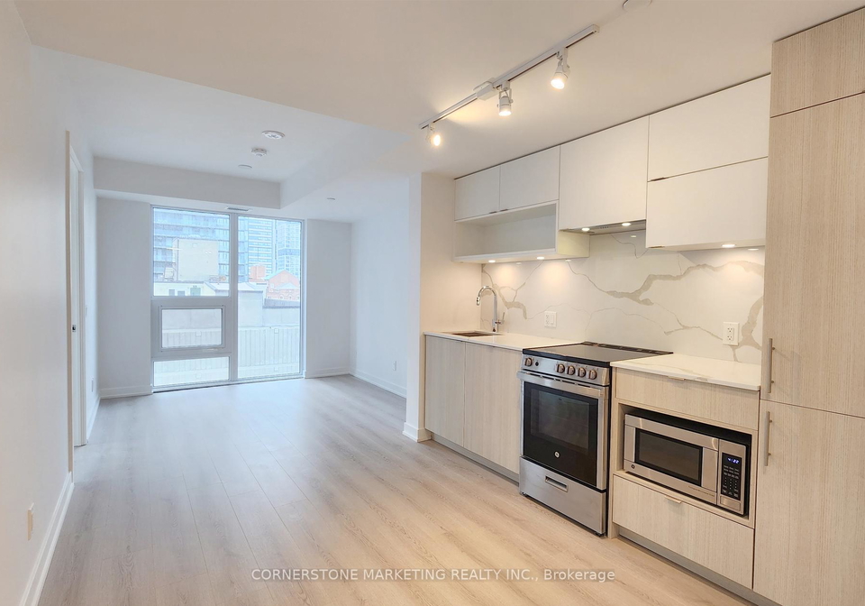 100-queen-street-e-toronto-ontario-c12900768