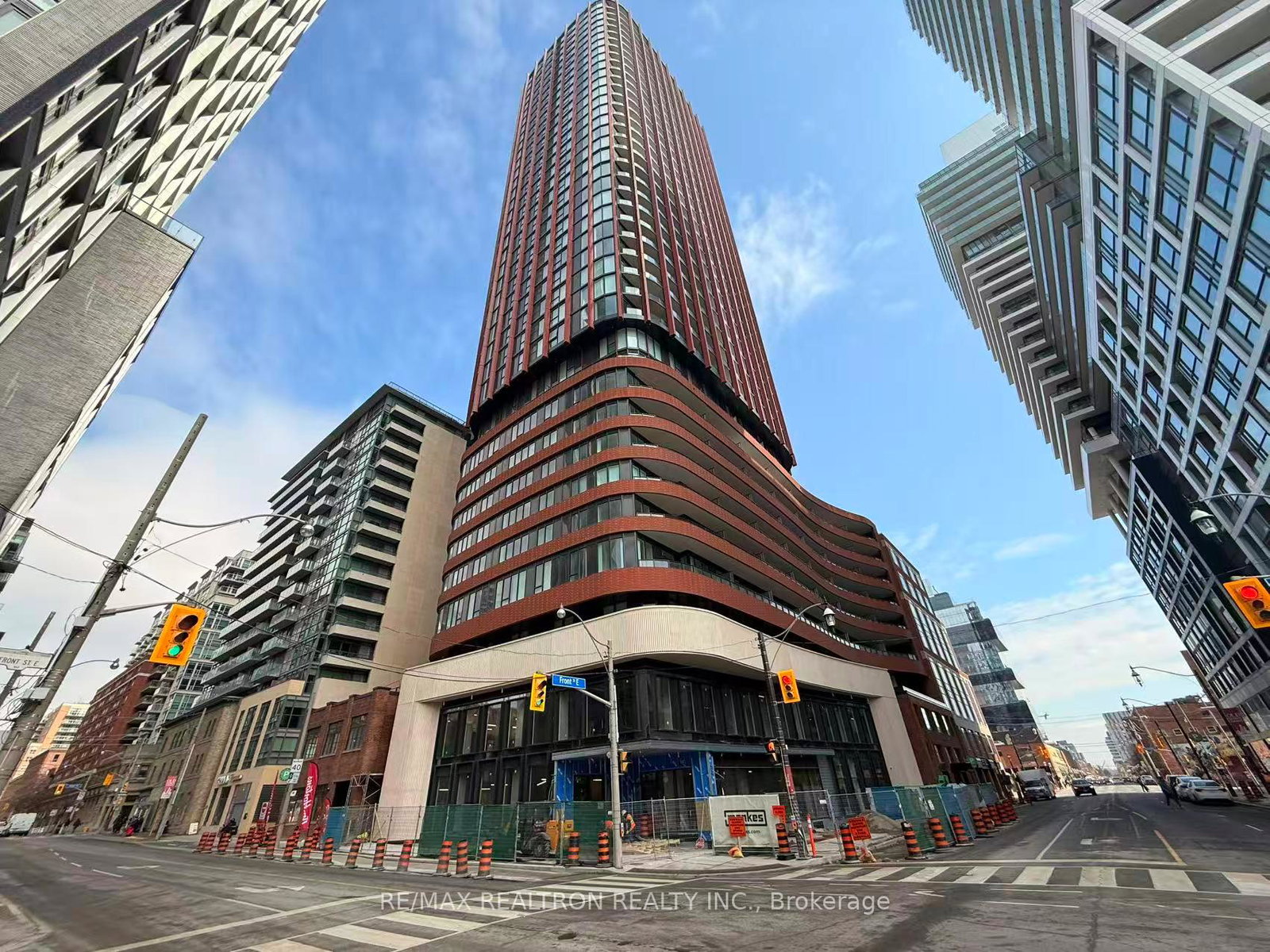 180-front-street-e-toronto-ontario-c12900908