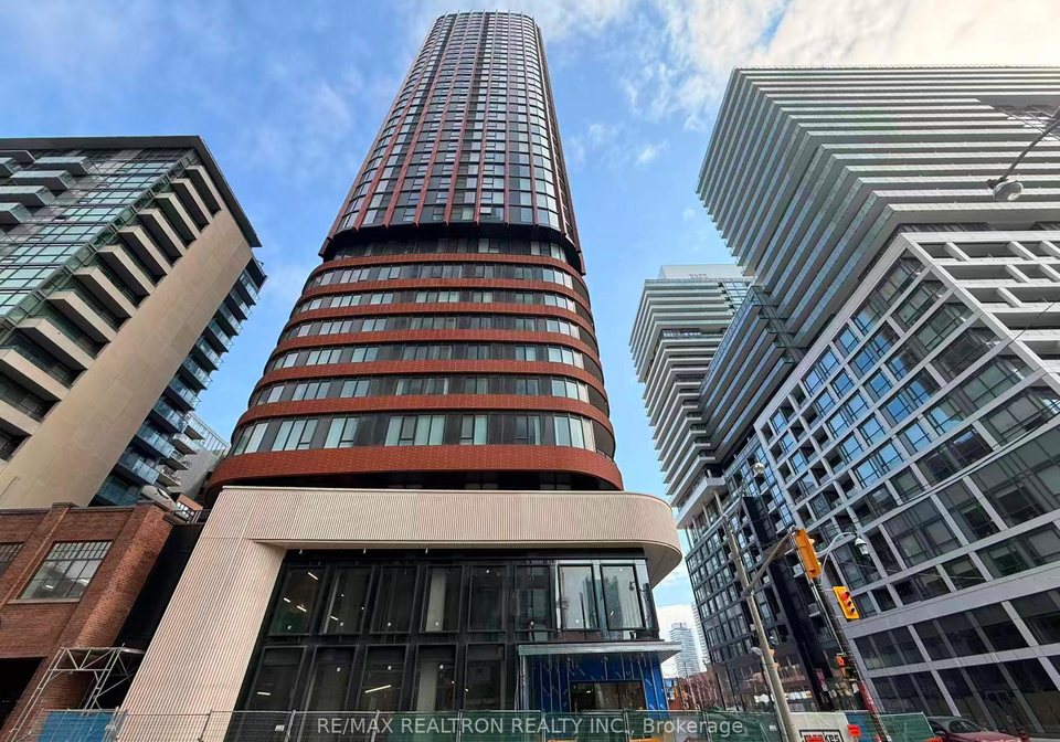 180-front-street-e-toronto-ontario-c12900908