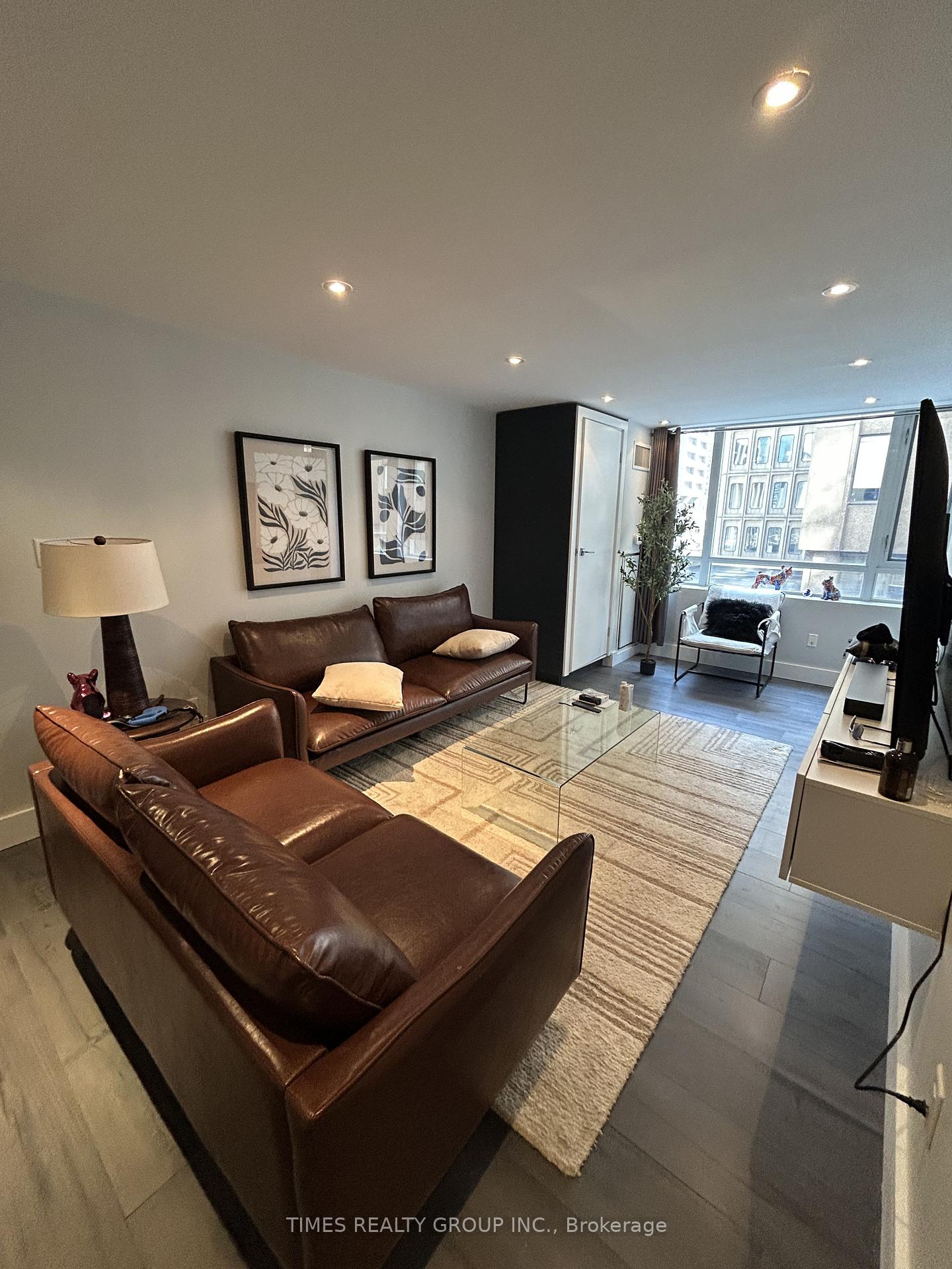 80-cumberland-street-toronto-ontario-c12901082