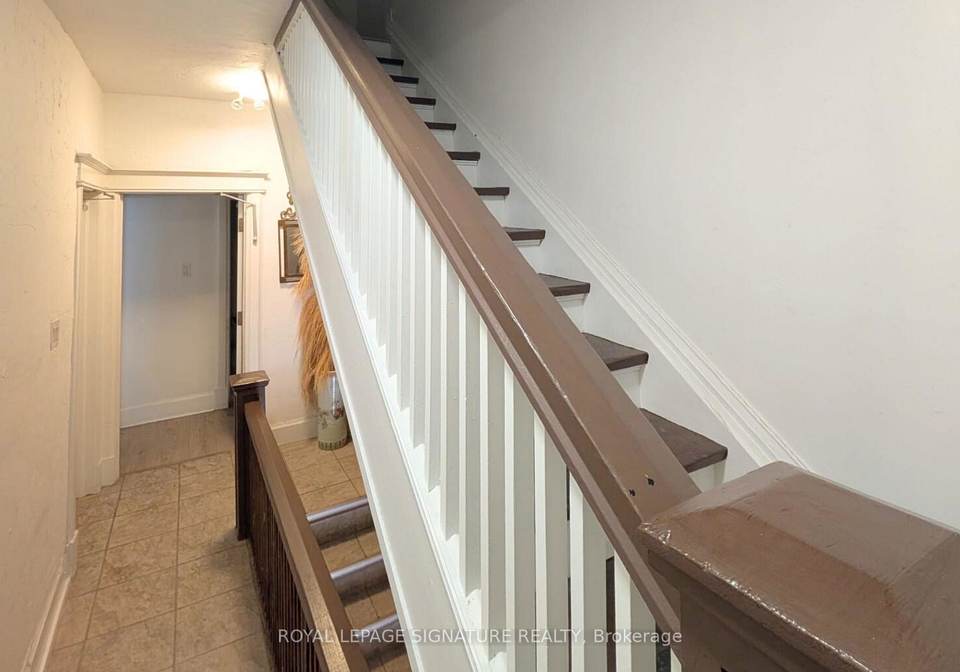 784-college-street-toronto-ontario-c12901322