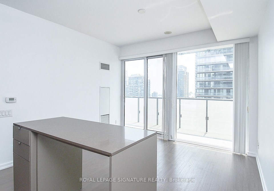 101-peter-street-toronto-ontario-c12901370