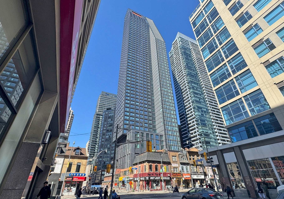 8-wellesley-street-w-toronto-ontario-c12901474