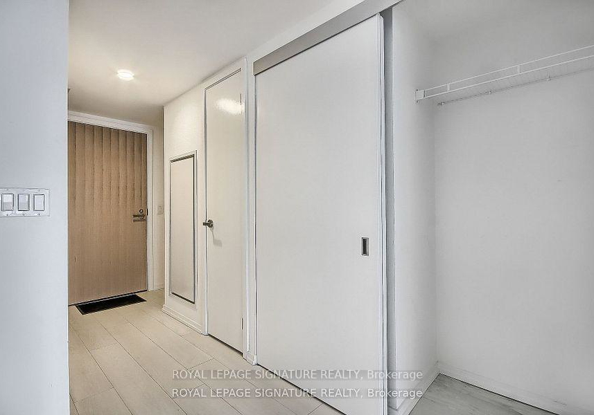 5-soudan-avenue-toronto-ontario-c12901492