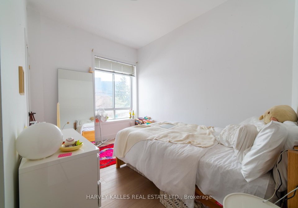 409-college-street-toronto-ontario-c12901590