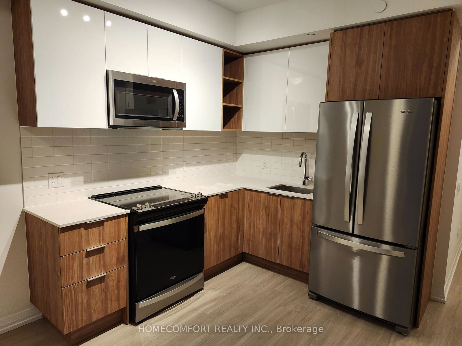 25-holly-street-toronto-ontario-c12901826