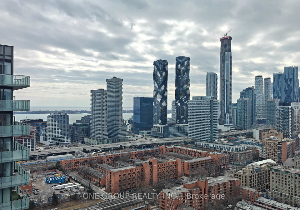 180-front-street-e-toronto-ontario-c12902138