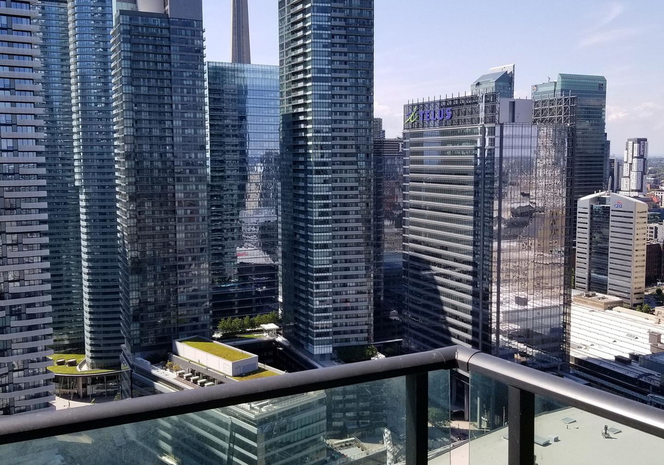 33-bay-street-toronto-ontario-c12902140