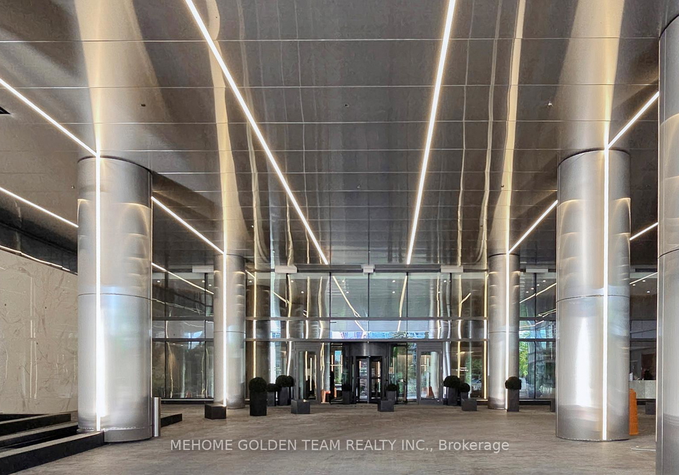 1-concord-cityplace-way-toronto-ontario-c12902208