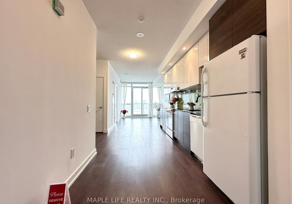 121-mcmahon-drive-north-york-ontario-c12902210