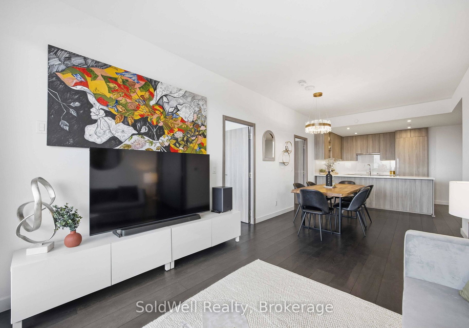 25-mcmahon-drive-north-york-ontario-c12902286