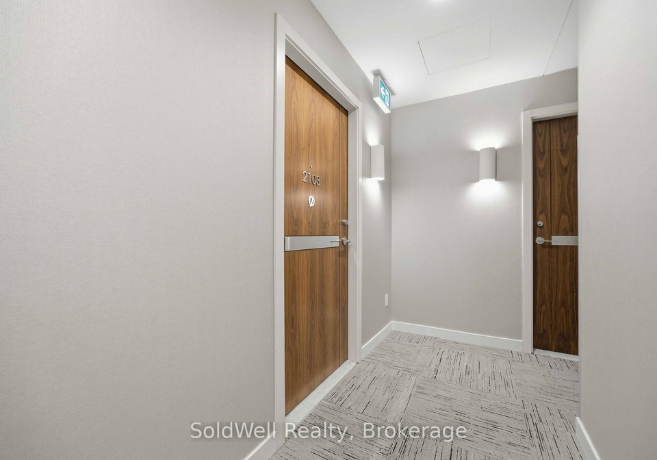 25-mcmahon-drive-north-york-ontario-c12902286