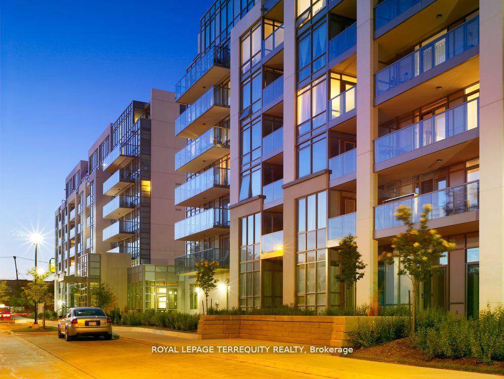 3830-bathurst-street-toronto-ontario-c12902456