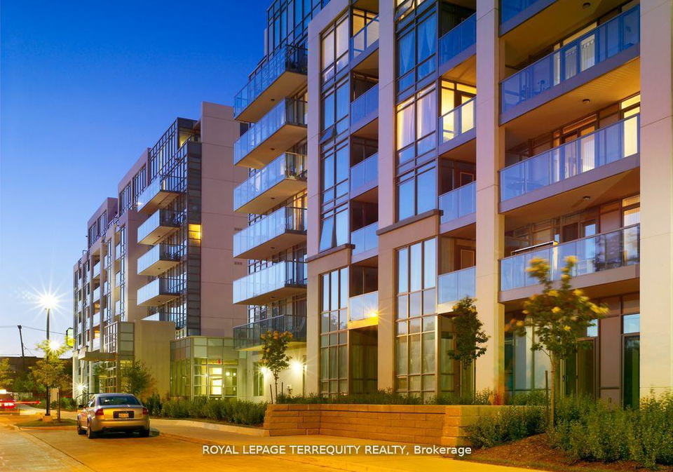 3830-bathurst-street-toronto-ontario-c12902456