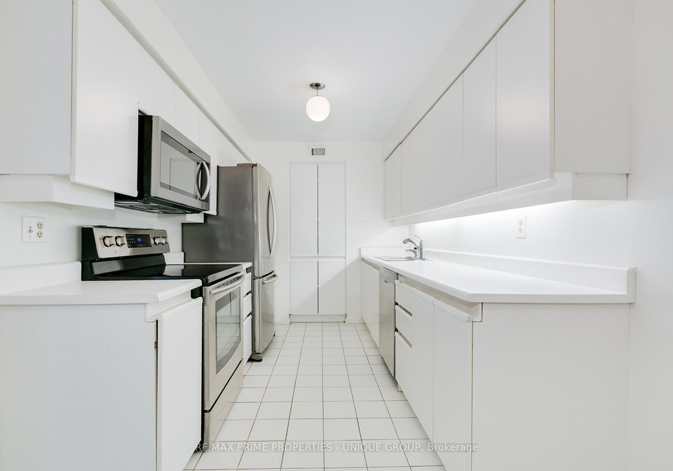 80-front-street-e-toronto-ontario-c12902726
