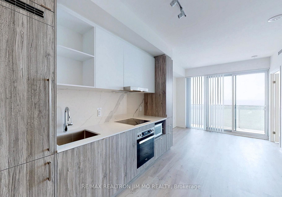 138-downes-street-toronto-ontario-c12902776