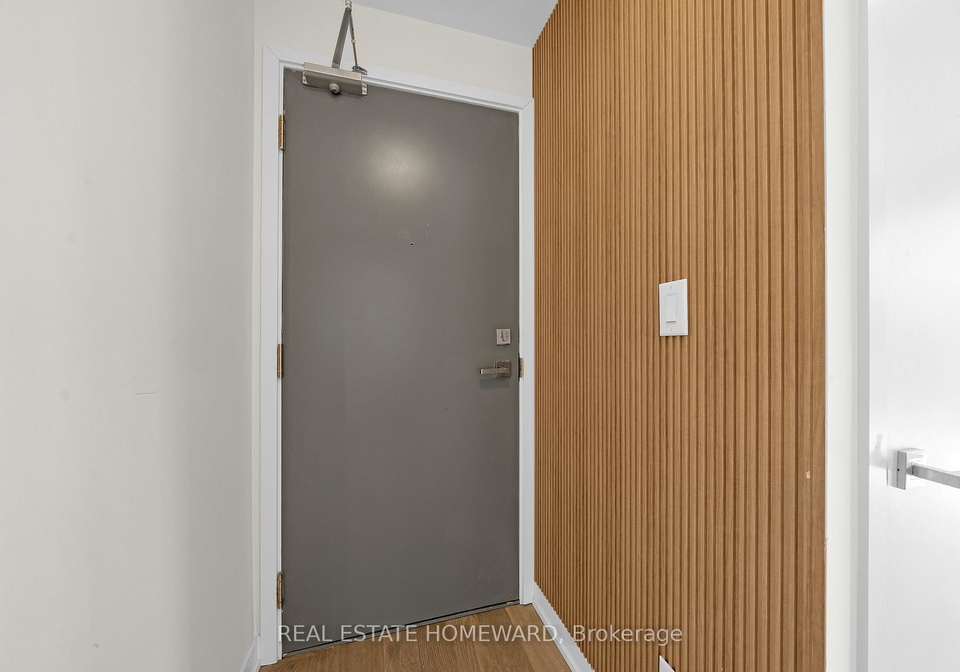 17-dundonald-street-toronto-ontario-c12903896