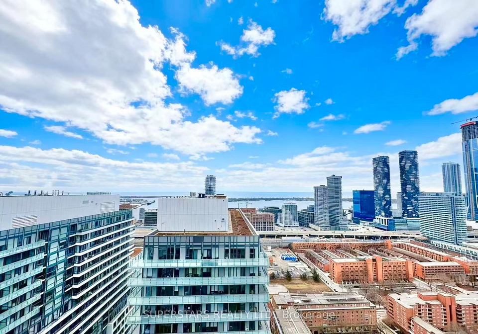 180-front-street-e-toronto-ontario-c12903912