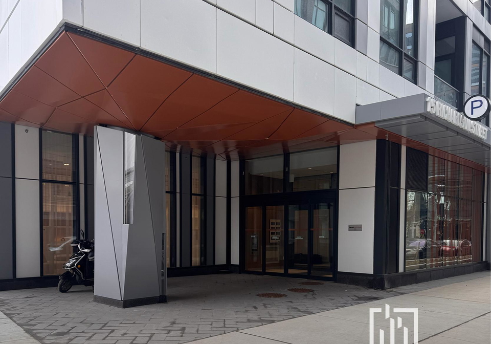 15-richardson-street-toronto-ontario-c12903932