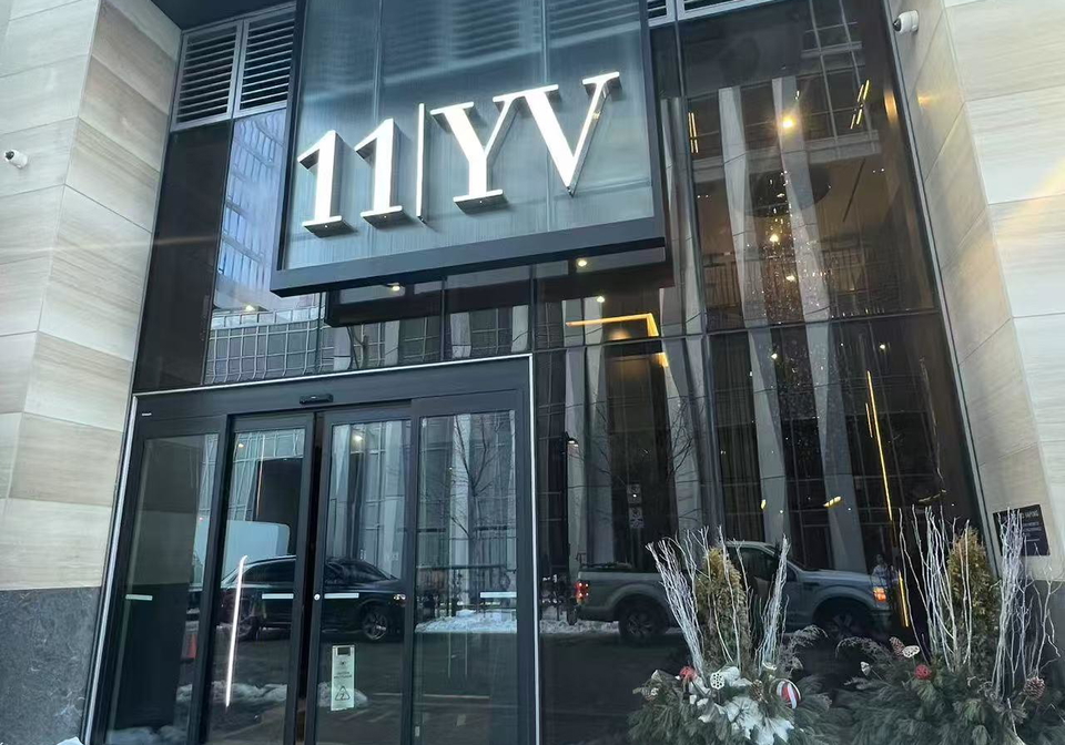11-yorkville-avenue-toronto-ontario-c12904724
