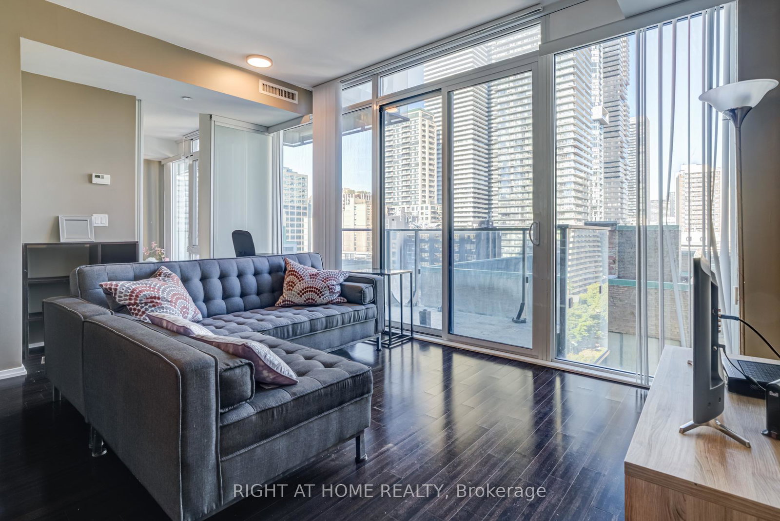 75-st-nicholas-street-toronto-ontario-c12904938