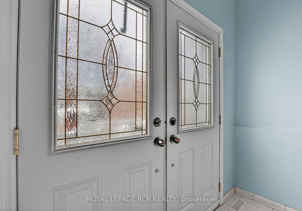 47-navaho-drive-north-york-ontario-c12904982