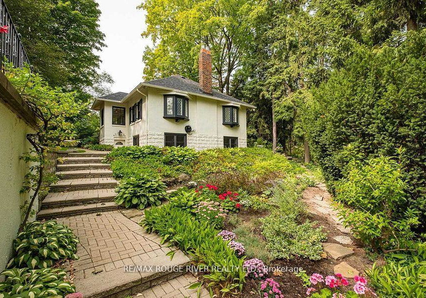 11-donwoods-drive-north-york-ontario-c12904998