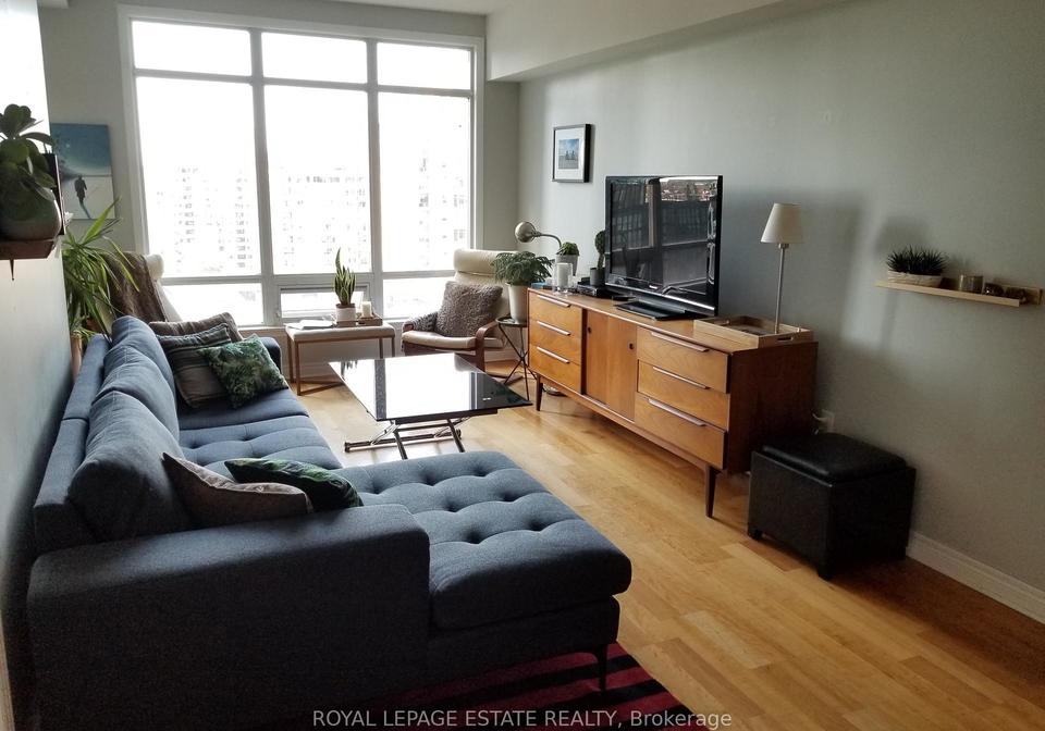 100-hayden-street-toronto-ontario-c12905220
