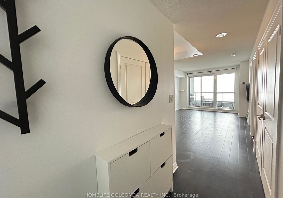 2015-sheppard-avenue-e-north-york-ontario-c12905326