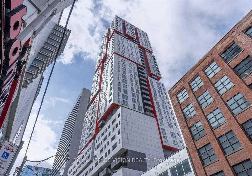 318-richmond-street-w-toronto-ontario-c12905442