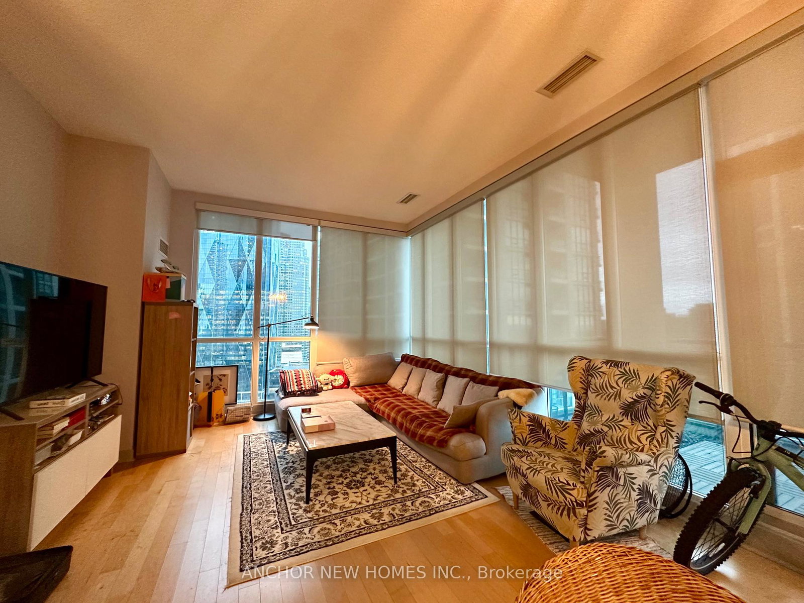 12-yonge-street-toronto-ontario-c12905560