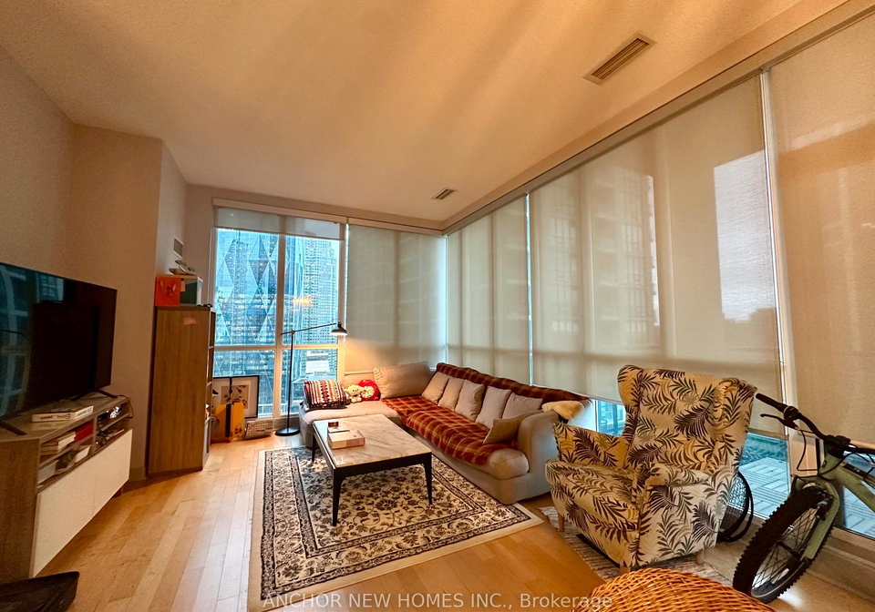 12-yonge-street-toronto-ontario-c12905560