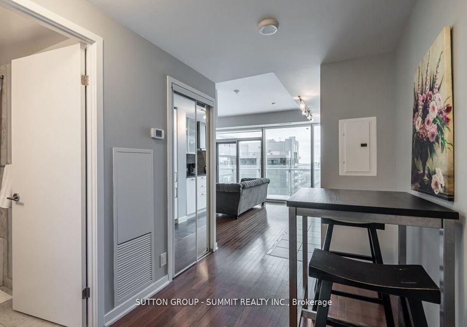 14-york-street-toronto-ontario-c12905604