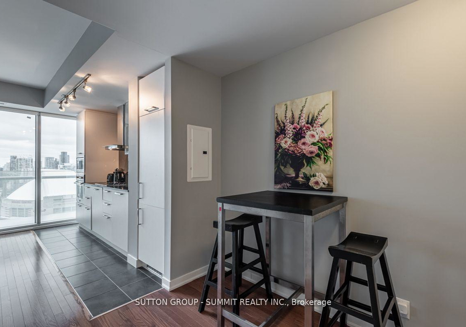 14-york-street-toronto-ontario-c12905604