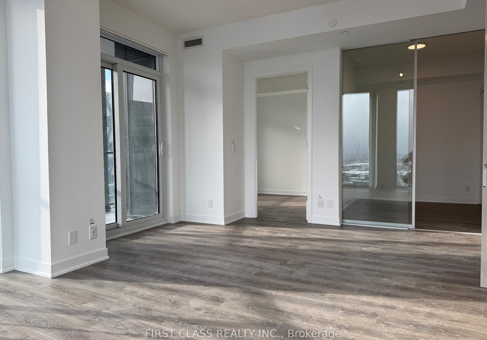 180-front-street-e-toronto-ontario-c12905808