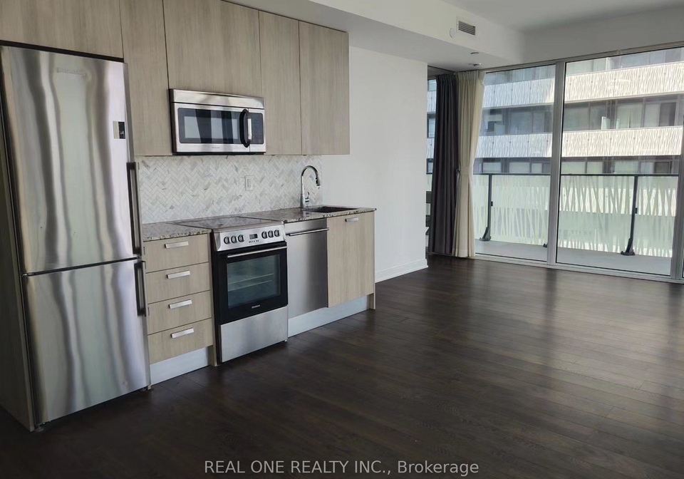 42-charles-street-e-toronto-ontario-c12905886