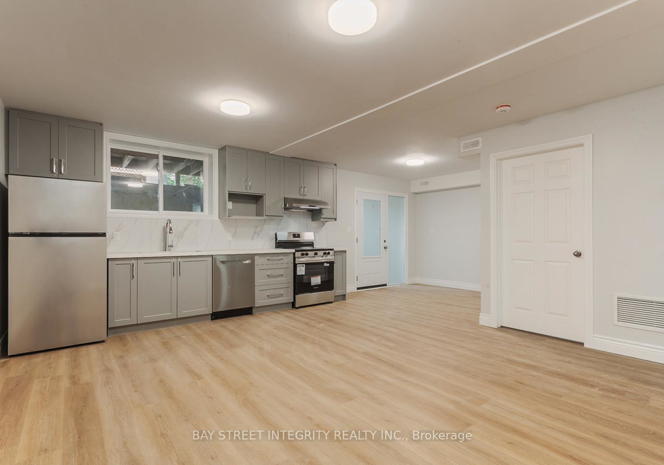 459-palmerston-boulevard-toronto-ontario-c12905916