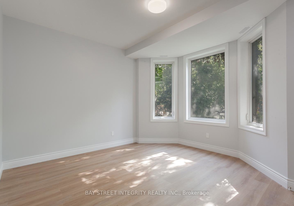 459-palmerston-boulevard-toronto-ontario-c12905920