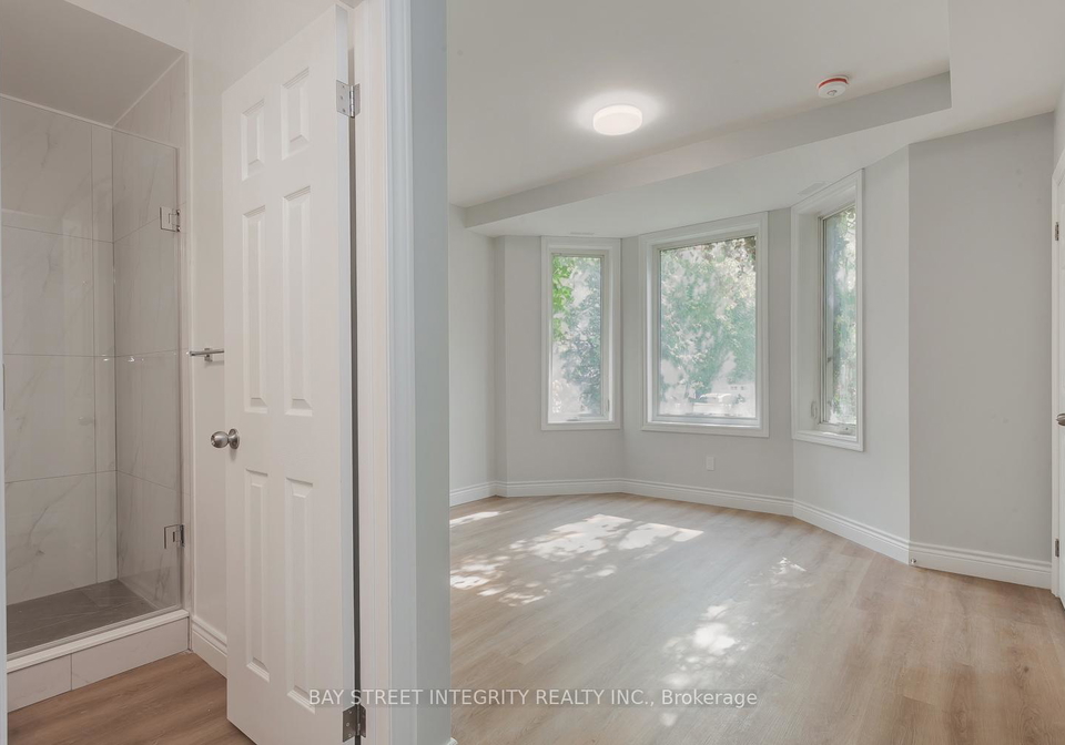 459-palmerston-boulevard-toronto-ontario-c12905920