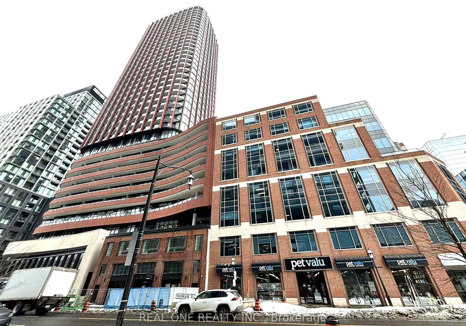 180-front-street-e-toronto-ontario-c12905974