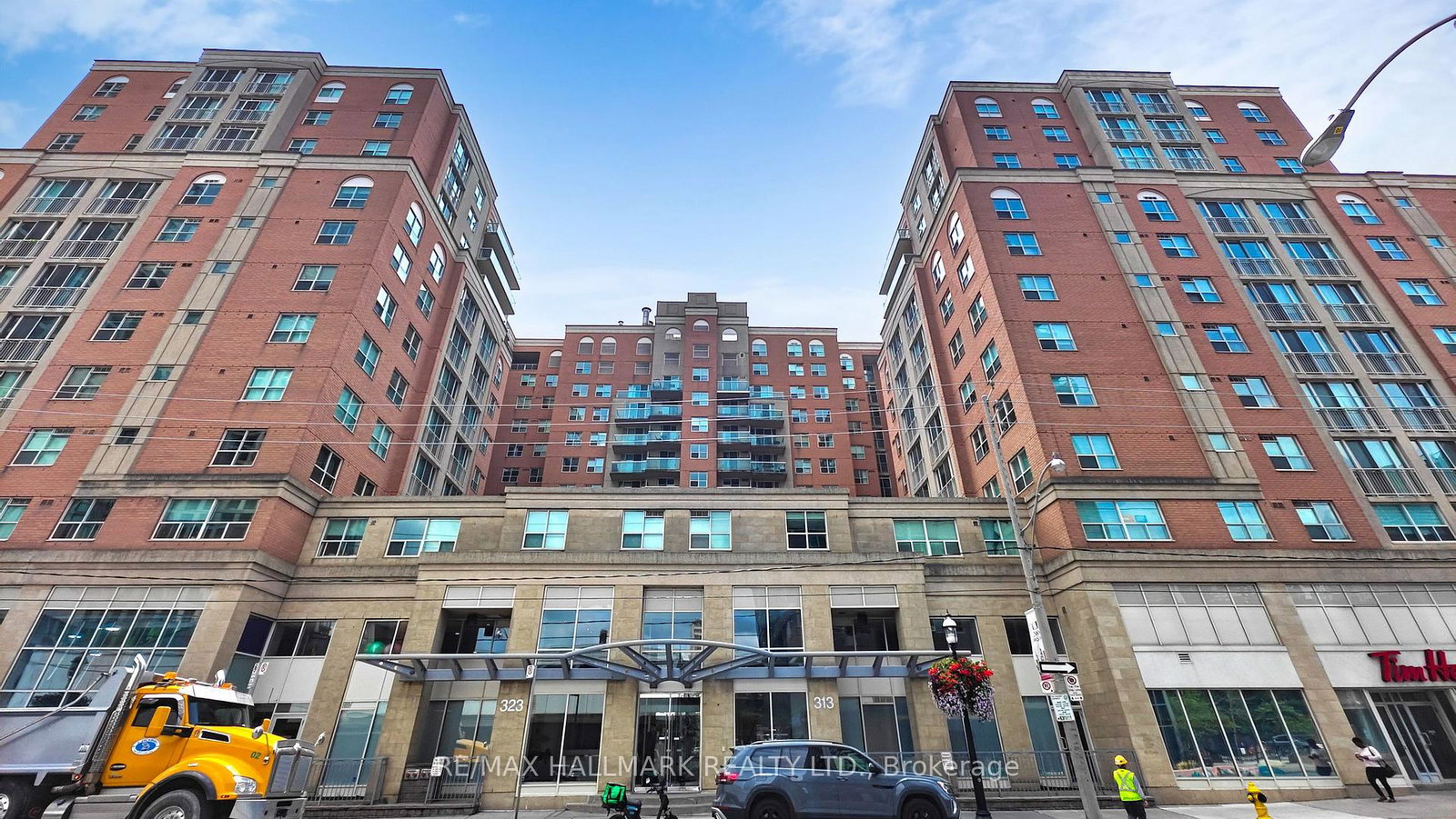 313-richmond-street-e-toronto-ontario-c12906046