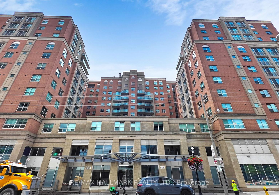 313-richmond-street-e-toronto-ontario-c12906046