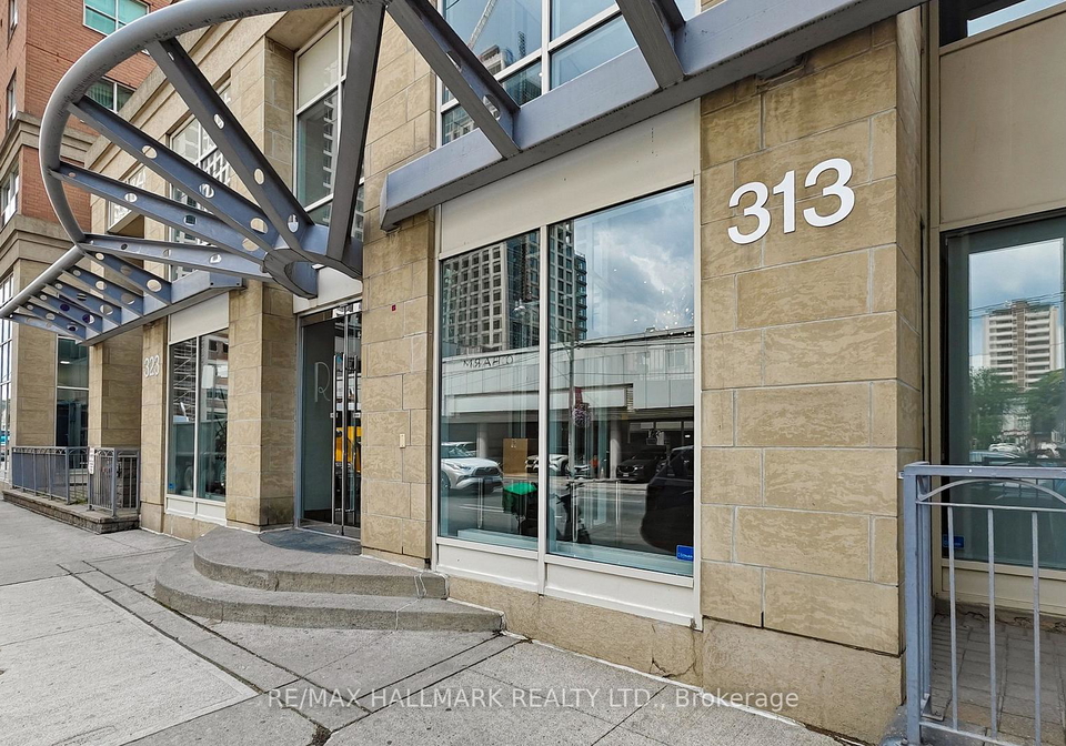 313-richmond-street-e-toronto-ontario-c12906046