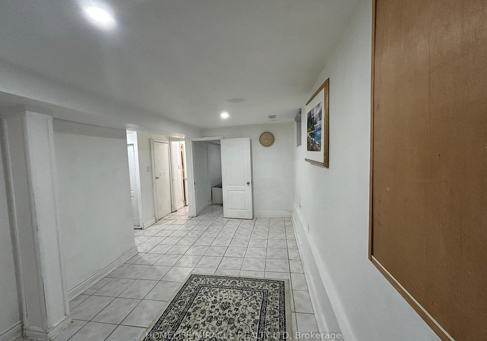 568-oakwood-avenue-toronto-ontario-c12906764