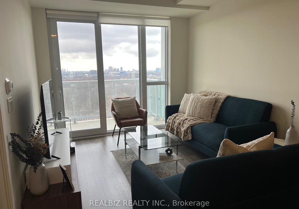 10-deerlick-court-e-north-york-ontario-c12906868