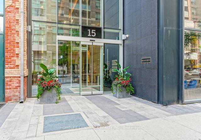 15-grenville-street-e-toronto-ontario-c12906946