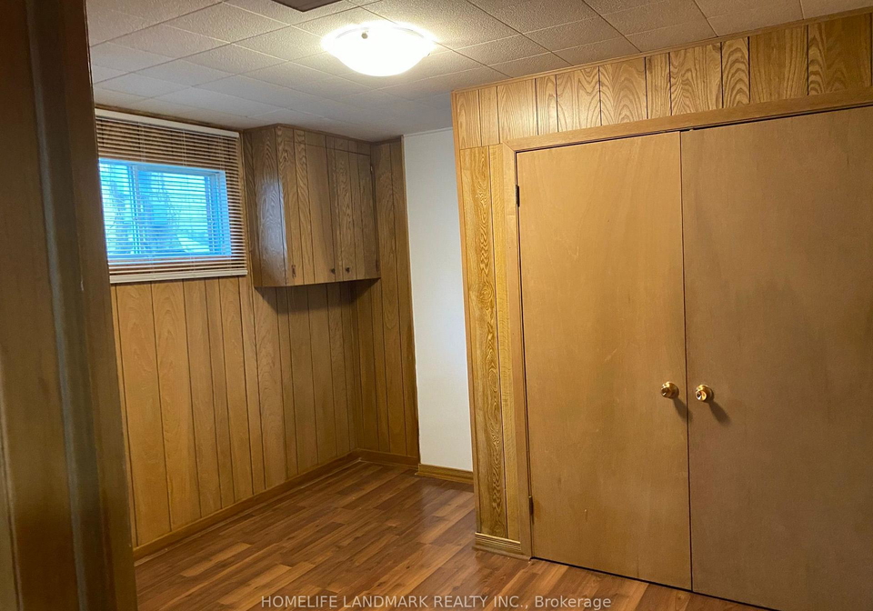 34-argonne-crescent-north-york-ontario-c12906988