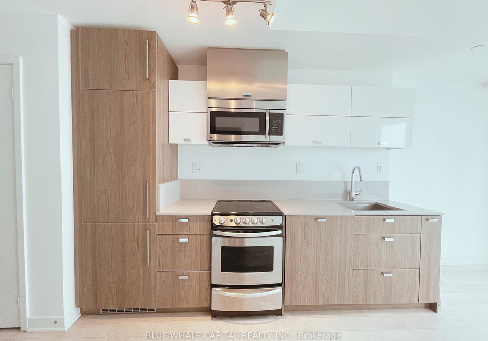 290-adelaide-street-w-toronto-ontario-c12907066